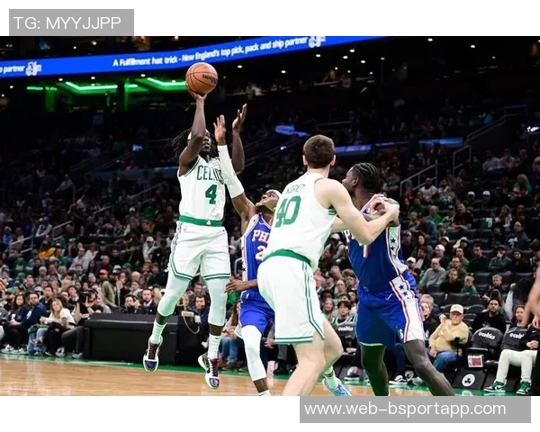 埃文斯替补出战三分球高效命中助球队逆转获胜贡献21分 埃文斯替补出战三分球高效命中助球队逆转获胜贡献21分