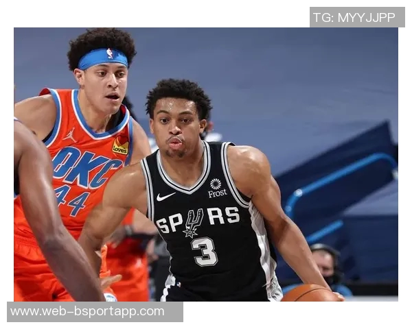 凯尔登约翰逊表现平平12分1板1助外线手感不佳三分球未能命中