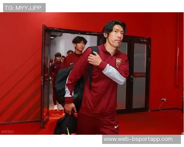 崇明六虎之一吕文君退役后执教海港四度夺中超冠军