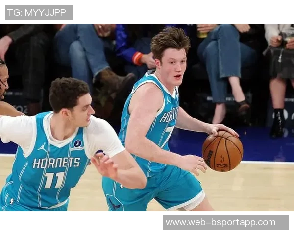 新秀榜更新弗拉格与克尼佩尔稳居前二埃奇库姆强势升至第三雷诺跻身第八名