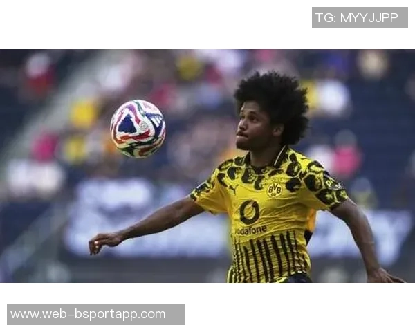 德媒报道阿德耶米将与多特蒙德高层会谈或面临罚款与禁赛风险