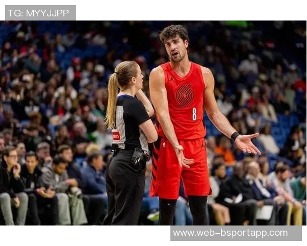 阿夫迪亚谈主控球手的艰辛与努力期待团队共同进步与支持