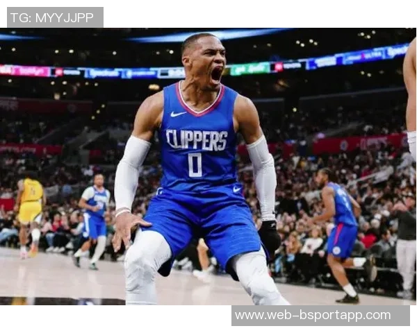 威少在泰伦卢马龙克里斯蒂指导下重拾自我风采仅差一个助词的转变 威少在泰伦卢马龙克里斯蒂指导下重拾自我风采仅差一个助词的转变